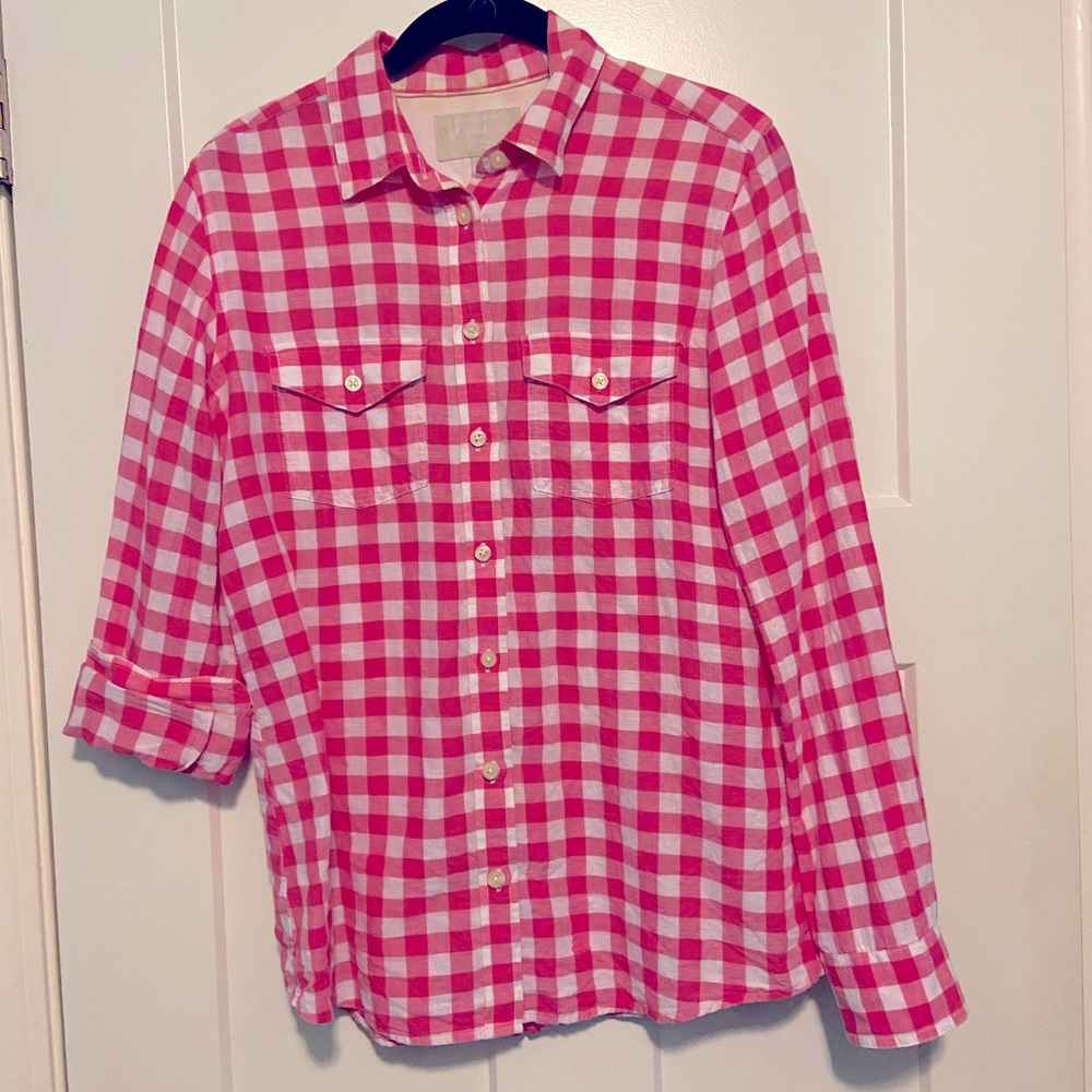 Long sleeve gingham button down